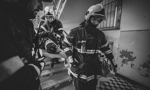 Firemen, Laura Glancová